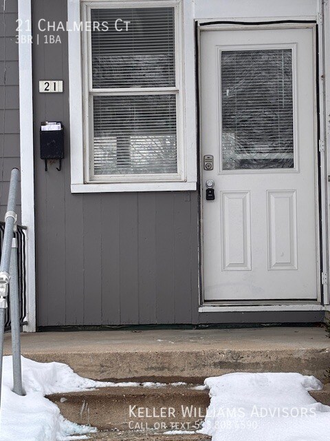 Building Photo - 21 Chalmers Ct