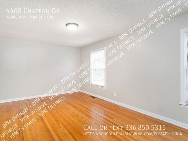 Building Photo - 4408 Chateau Dr