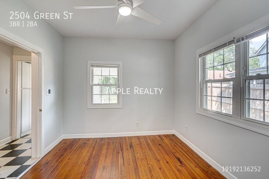 Building Photo - 2504 Green St