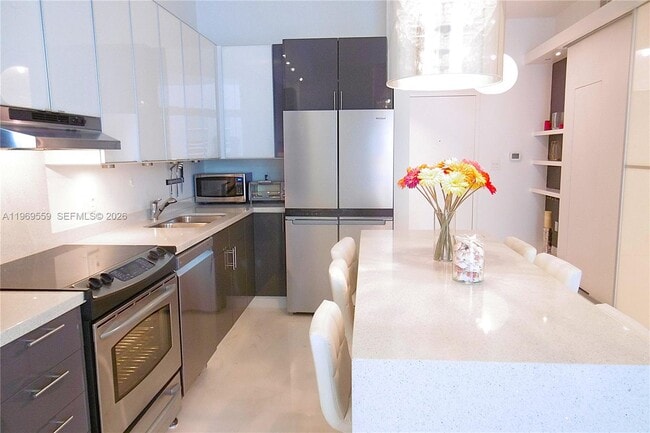 Building Photo - 2001 Meridian Ave