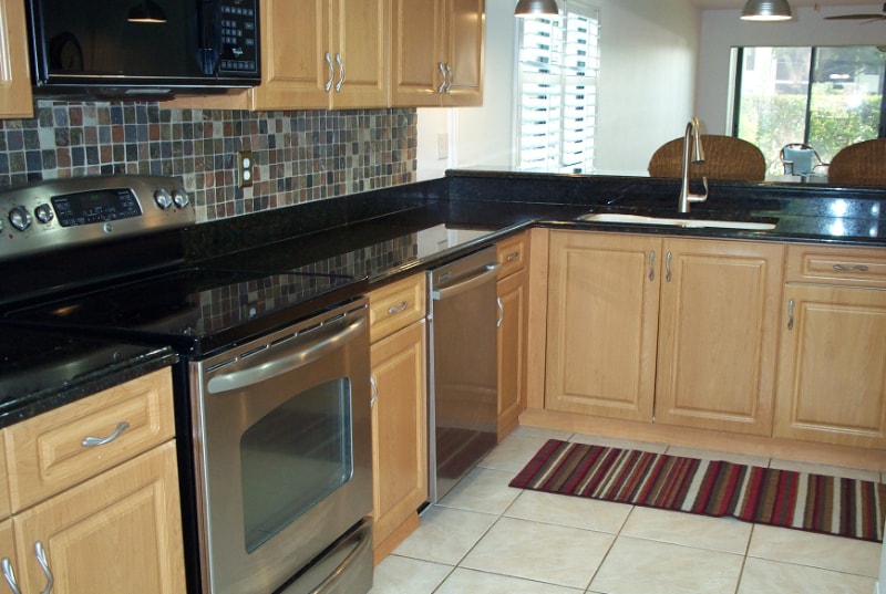 Primary Photo - 4440 Chantelle Dr