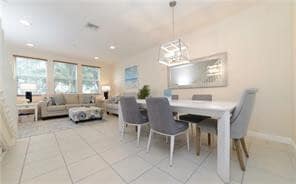 Building Photo - 820 Millbrae Ct