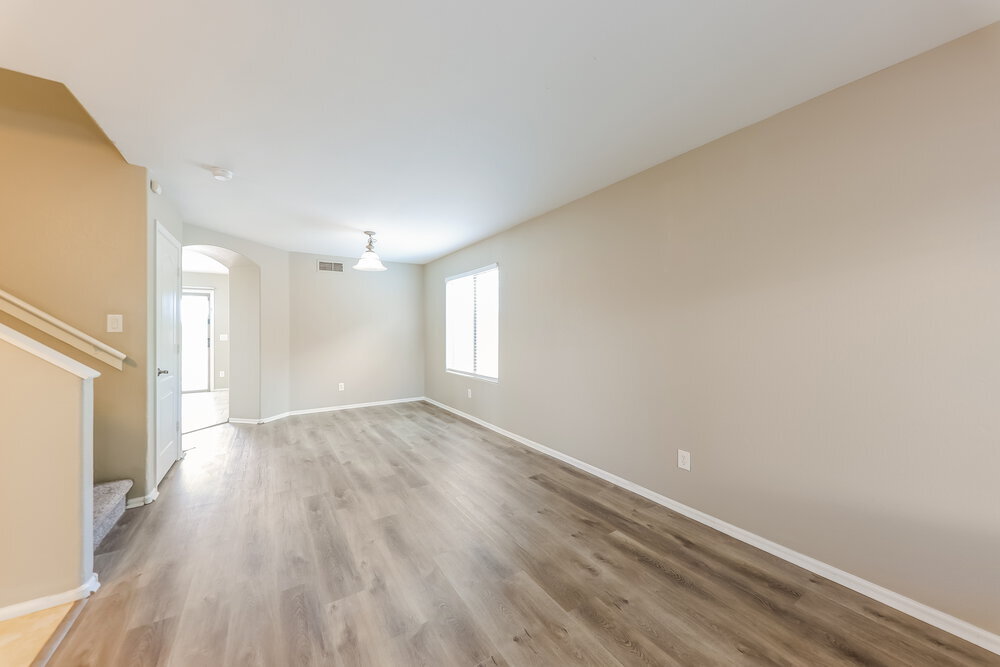 Building Photo - 2534 W Blue Sky Dr