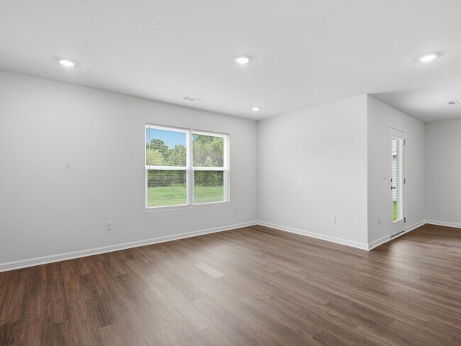 Building Photo - 9919 Sequoyah Cv Dr SE