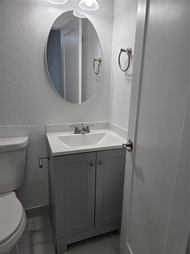 Building Photo - 1191 W 53rd Terrace