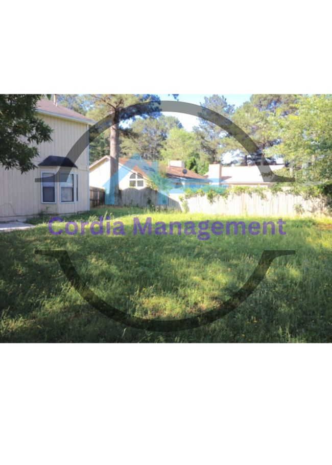 Building Photo - Don't miss this fantastic find in Jonesboro!