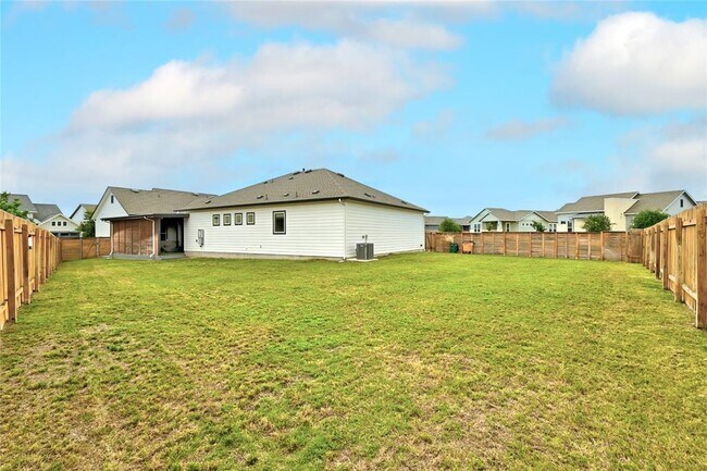 Building Photo - 7801 Donnelley Dr