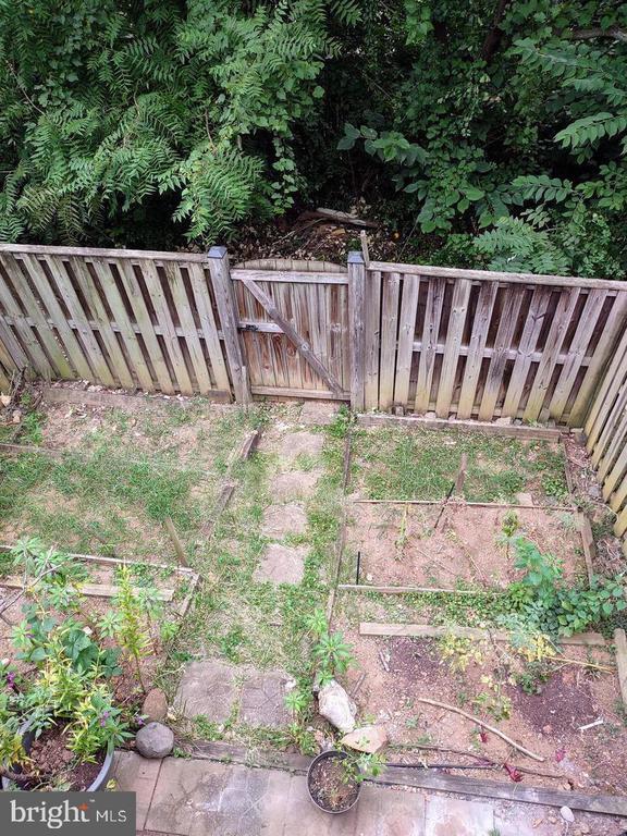 Building Photo - 10810 Campaign Ct