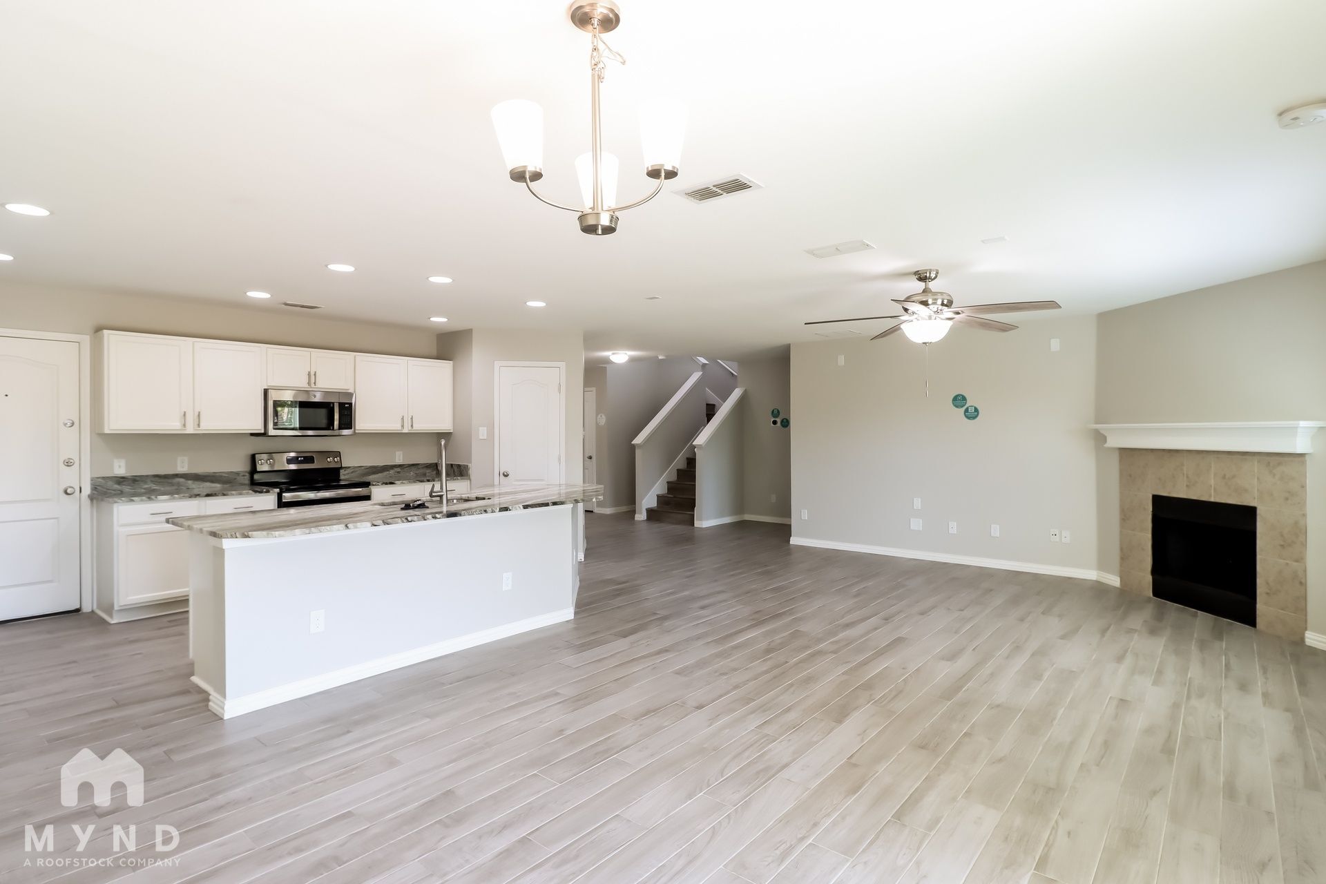 Building Photo - 6928 Glade Oaks Dr