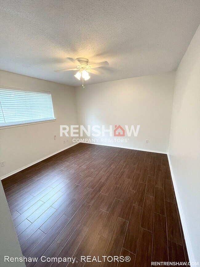 Building Photo - 2 br, 1 bath House - 2946 Ruskin Rd