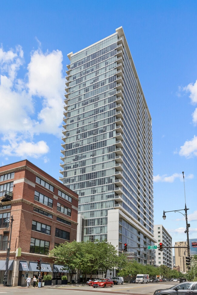 Building Photo - 1720 S Michigan Ave