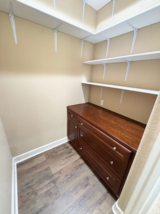 Building Photo - Sun City Lincoln Hills Active Adult Community Three Bedroom Three Car Garage SEE VIDEO