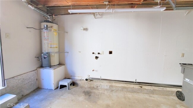 Building Photo - 719 Briarwood Ln