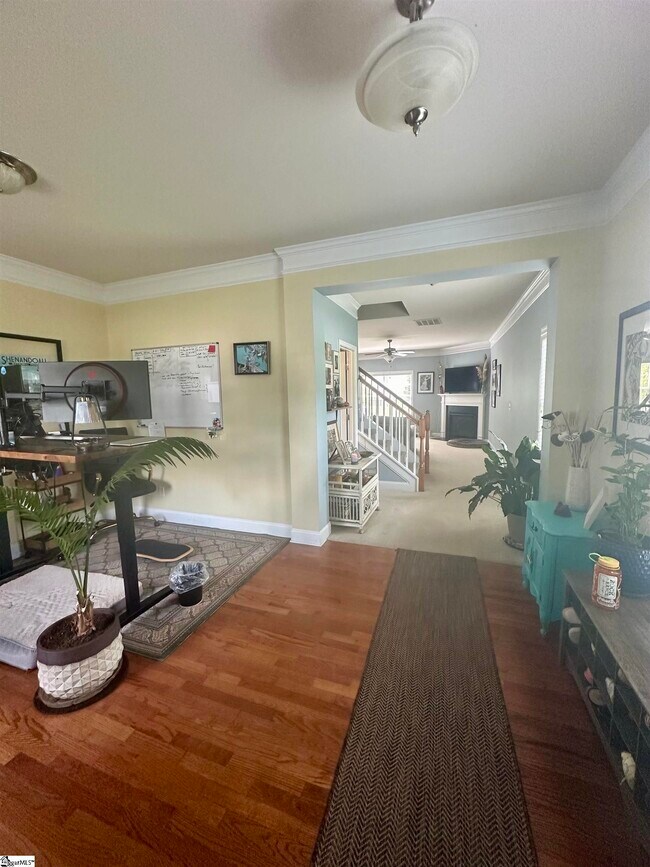 Building Photo - 200 Barbours Lane