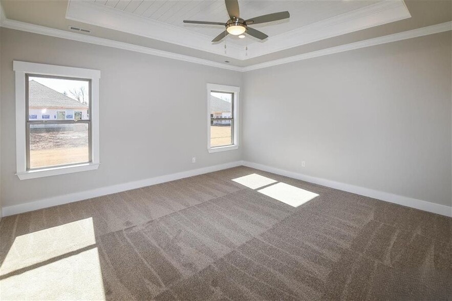 Building Photo - 15570 Ironcrest Dr NW