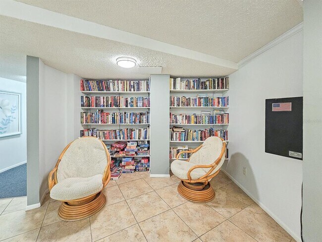 Building Photo - 3600 S Ocean Shore Blvd