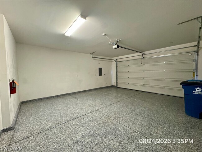 Building Photo - 859 Nova Heights St