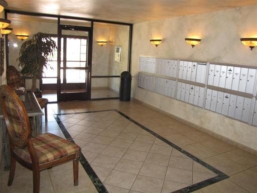 Building Photo - COMING SOON! Scottsdale Shadows 2Bed 2Bath includes ALL UTILITES!