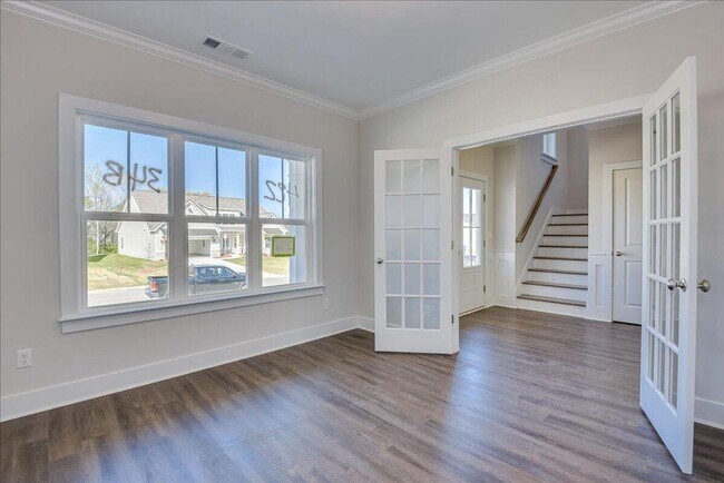 Building Photo - 422 Pump House Rd