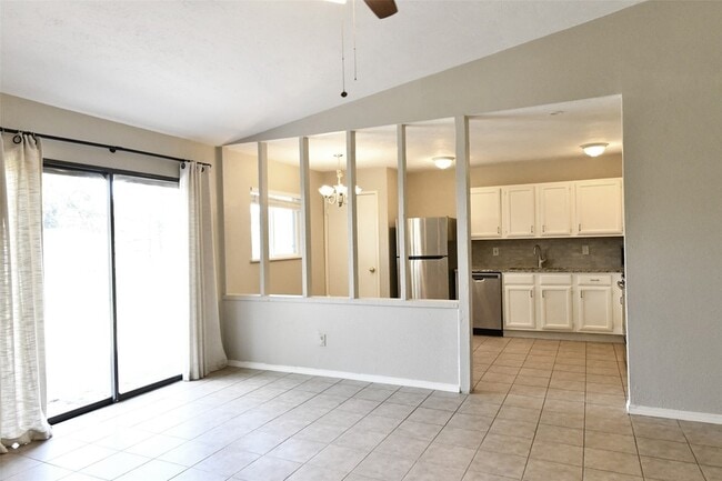 Building Photo - 4113 Juneberry St