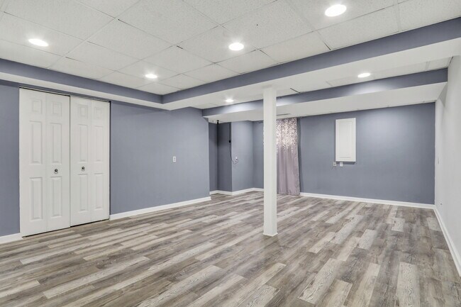 Building Photo - 1282 Berkshire Ln