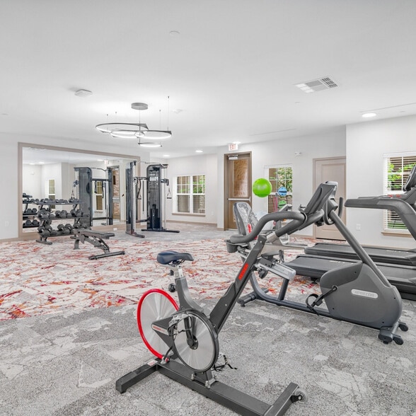 Fitness Center - BARONS PARK