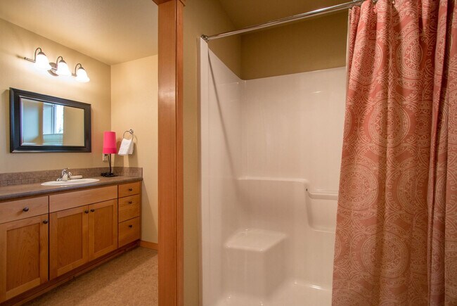 Building Photo - 1021 Redtail Loop