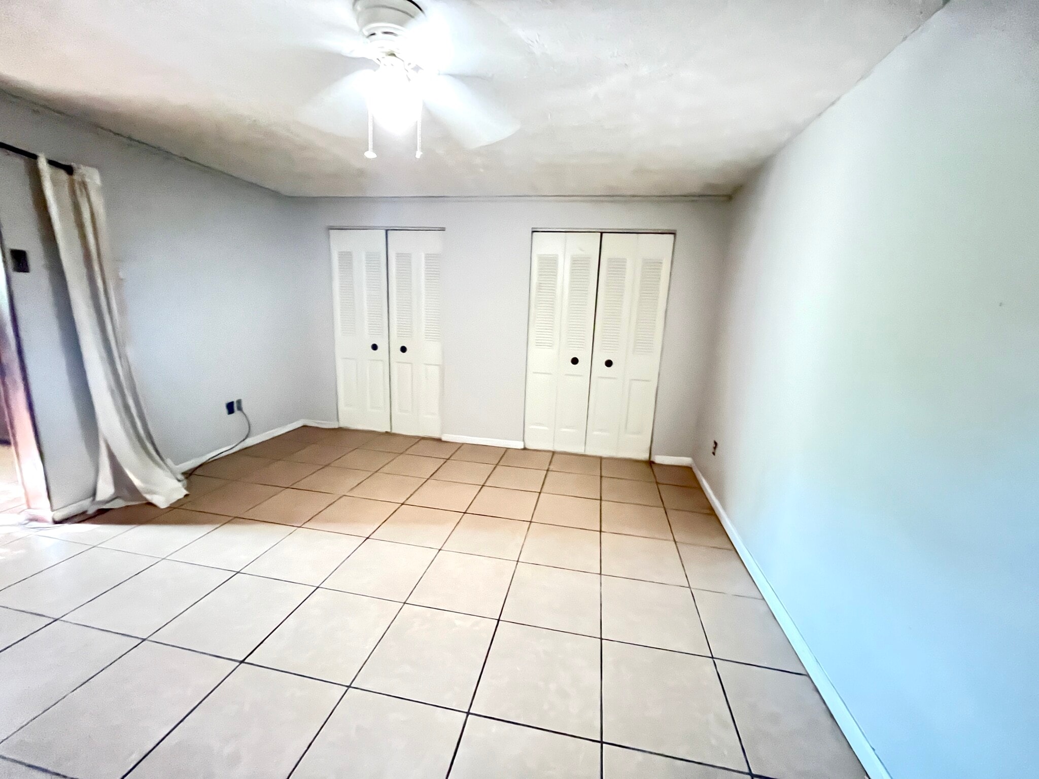 Building Photo - 109 Bolton Ave