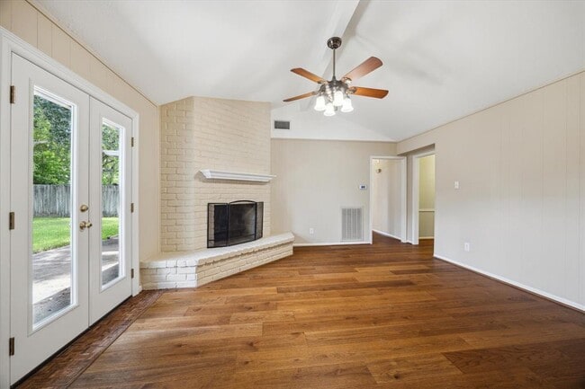 Building Photo - 14130 Britoak Ln
