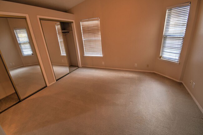 Building Photo - North Star, Desert Ridge and La Cueva School District