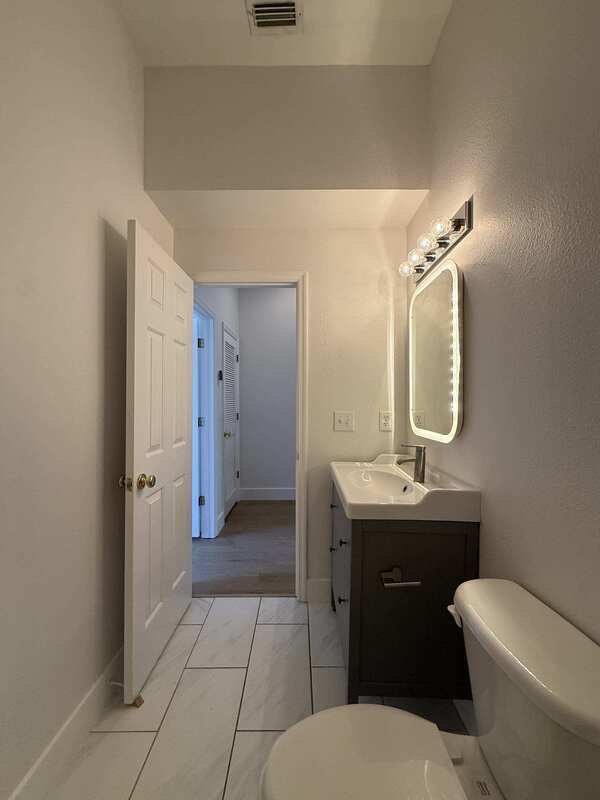 Building Photo - 2608 Chelsea Manor Blvd