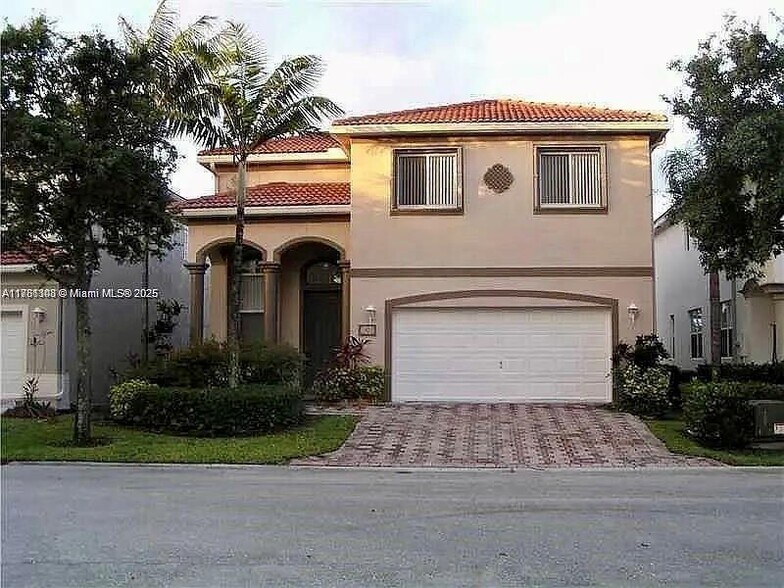 Primary Photo - 1309 Alicante Ct