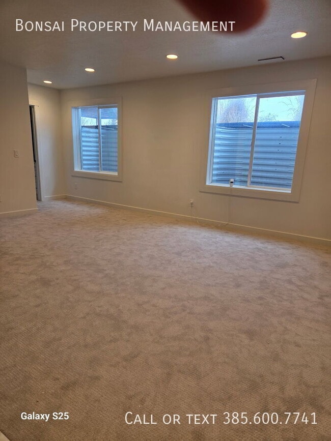 Building Photo - 1486 E Sheps Ridge Rd