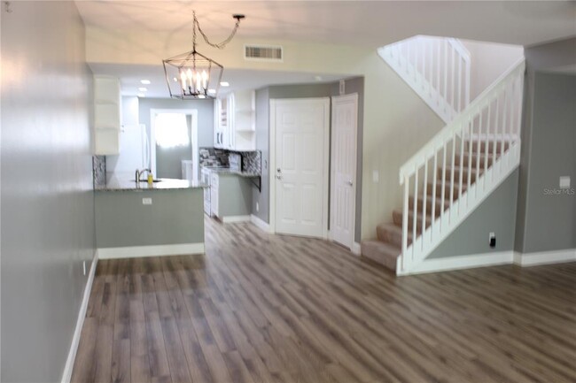 Building Photo - 8110 Cardena Ln