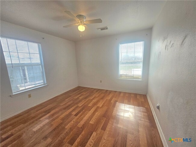 Building Photo - 819 S 16th St