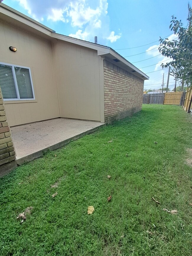 Building Photo - 11727 Ridge Run Dr