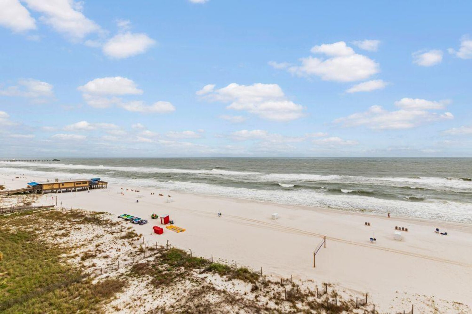 Building Photo - 365 E Beach Blvd