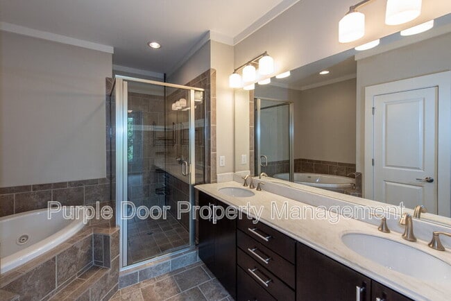 Building Photo - 1199 Huff Rd NW