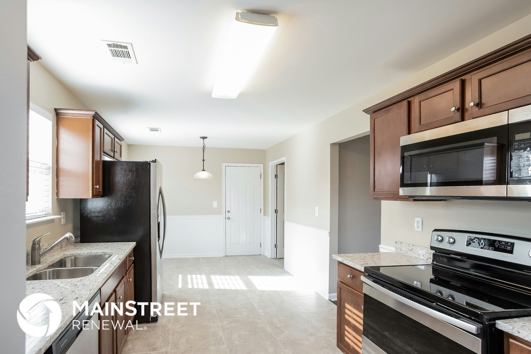 Building Photo - 153 Elderberry Point