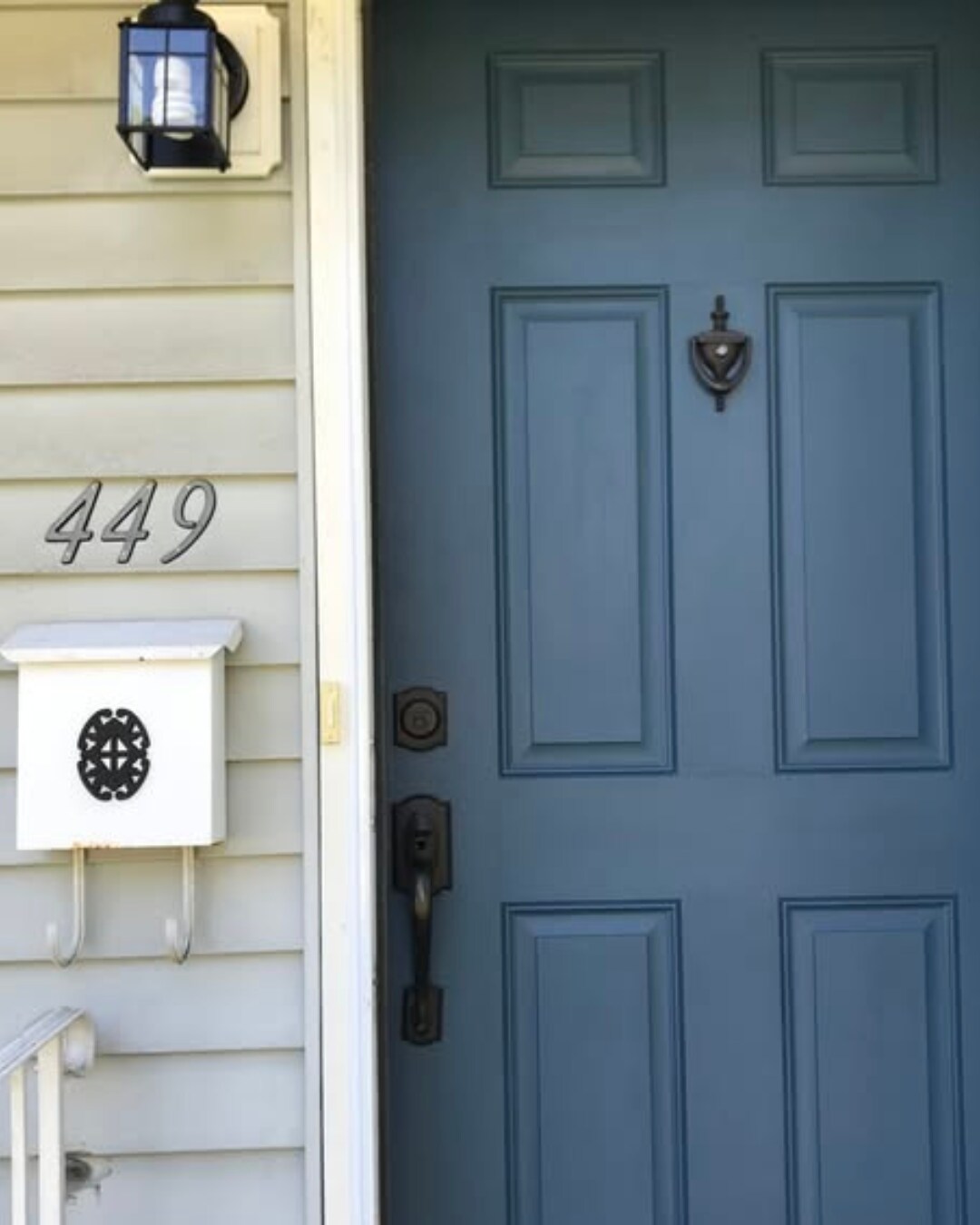 Building Photo - 449 Van Buren St