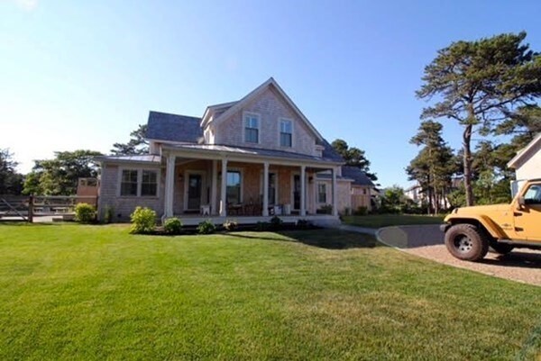 Building Photo - 7 Mill Hill Farms Rd