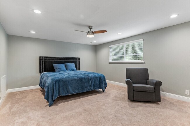 Building Photo - 13455 Mill Grove Ln