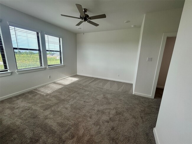 Building Photo - 3331 Loam Ln
