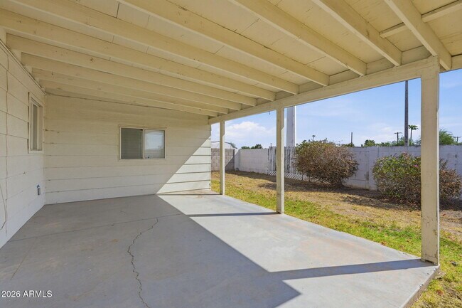 Building Photo - 2401 N 66th St