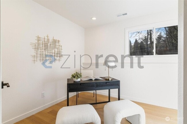 Building Photo - 302 225th St SW