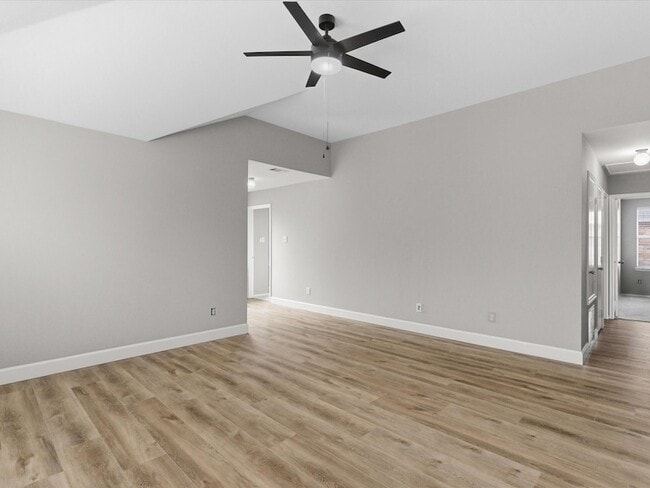 Building Photo - 1316 Hunter Ln