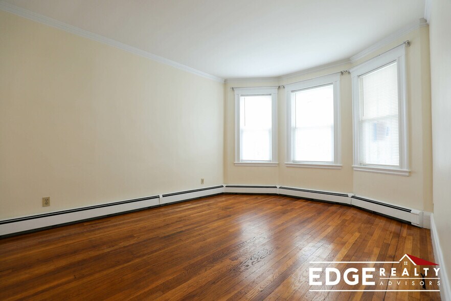 Building Photo - 19 Ransom Rd