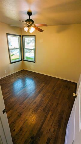 Building Photo - 1604 Donna Ln