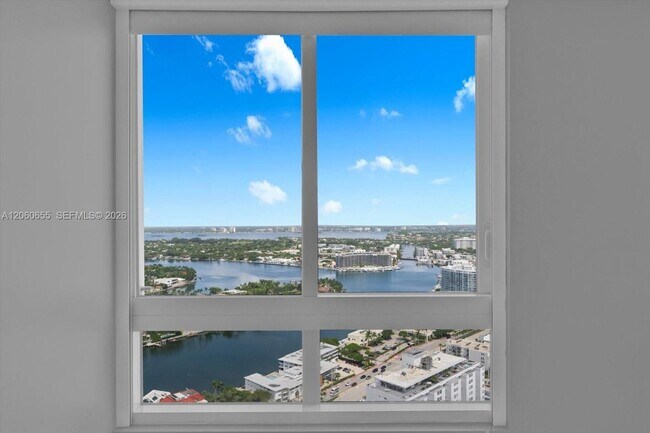 Building Photo - 6365 Collins Ave