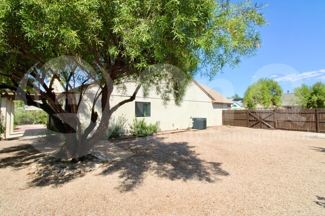 Building Photo - 4311 W Sungate Pl